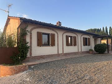 VL215 - Villa moderna con ampio terrazzo panoramic
