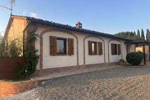 VL215 - Villa moderna con ampio terrazzo panoramic