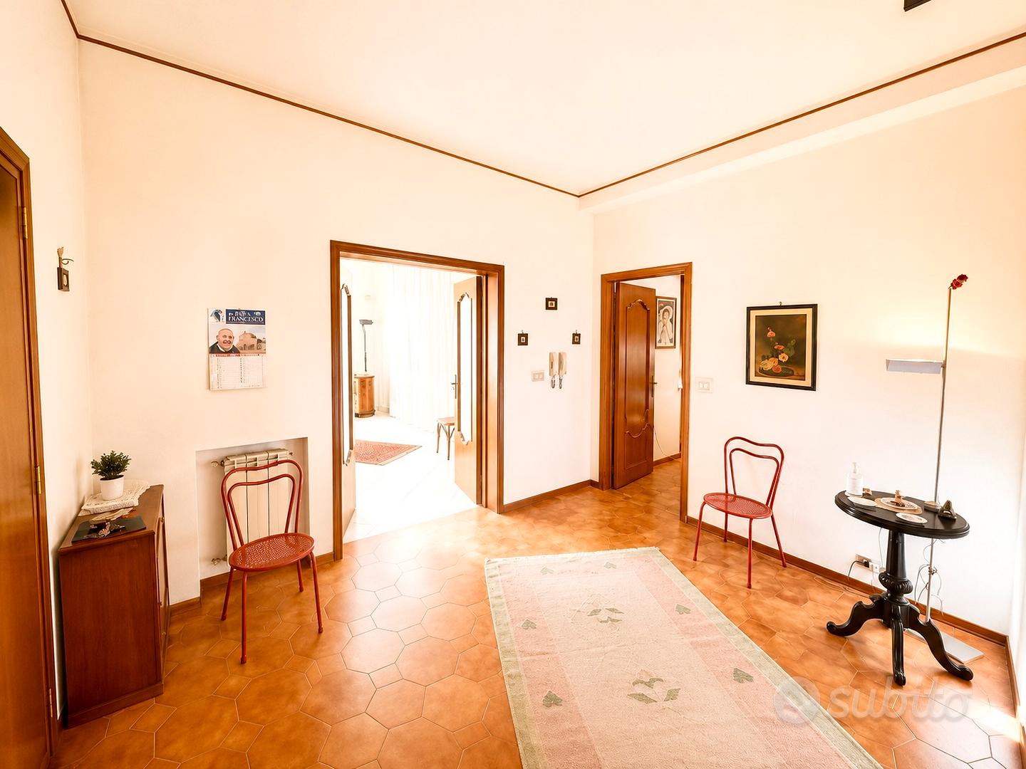 App. In Villa con ampio Giardino - Vista 4