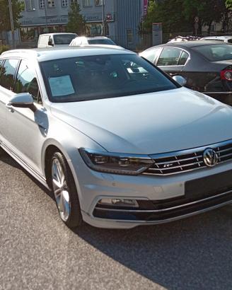 Passat R line
