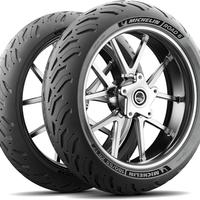 2 Gomme Michelin Road 6 moto