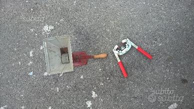 Tappa bottiglie e trituratore per pomodori