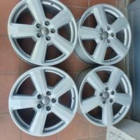 4 cerchi 18 Originali Audi A3 Q2 Q3 TT