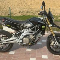 Aprilia Dorsoduro 750