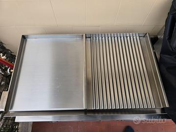 Barbecue piastra liscia e rigata