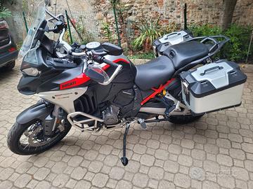 Ducati multistrada rally V4