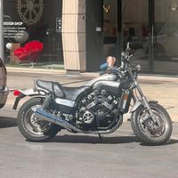 Yamaha V MAX (V-Max Vmx)