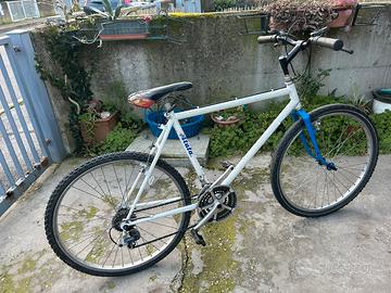Montanbike Atala