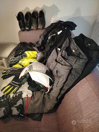 Vestiario da viaggio moto. 