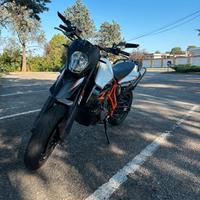 Ktm 990 smr