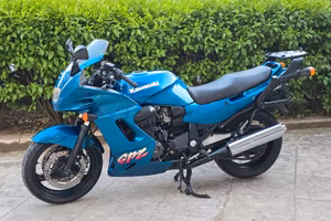 Kawasaki GPZ 1100 storica FMI