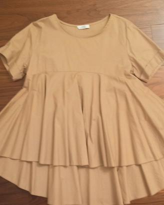 Blusa con accessori collana e orecchini 