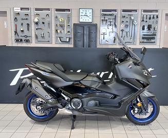 Yamaha T Max 560