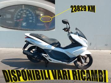 HONDA PCX 125 ANNO 2011 x RICAMBI