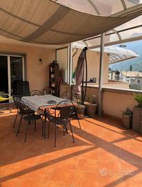 Appartamento di 97 m² con 3 locali e box auto a Mo