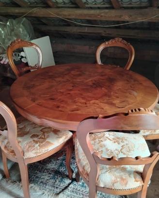 Tavolo rotondo in legno stile classico con 6 sedie