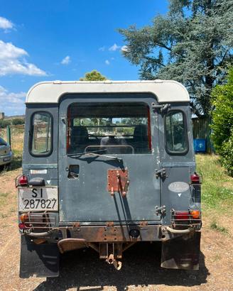 Land Rover Defender 12J