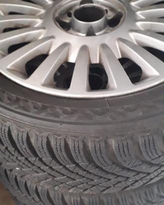 Gomme invernali + cerchi in lega Fiat 500