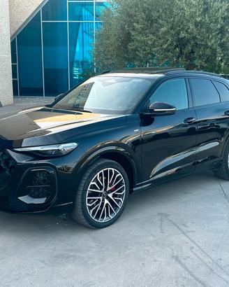 Audi Q5 TDI 204CV mHEV S tronic quattro S line UNI