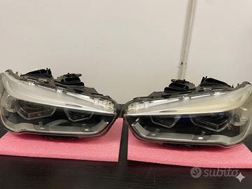 Coppia Fari originali BMW  X1 F48 F49 (15/19)