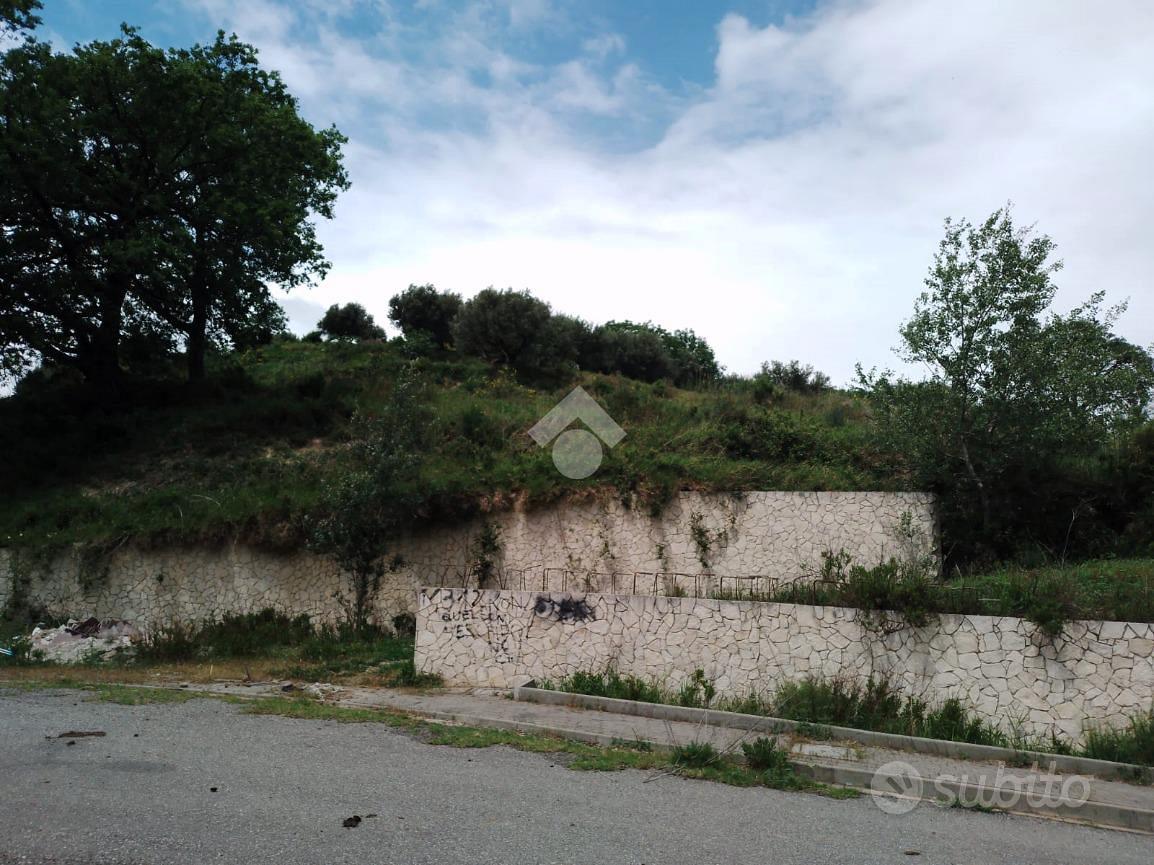 TER. RESIDENZIALE A CASTROLIBERO - Vista 3