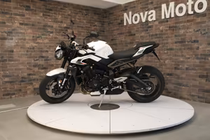 Triumph Street Triple R ABS MY23