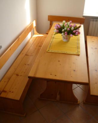 TAVOLO+CASSEPANCHE in LEGNO MASSELLO NUOVI