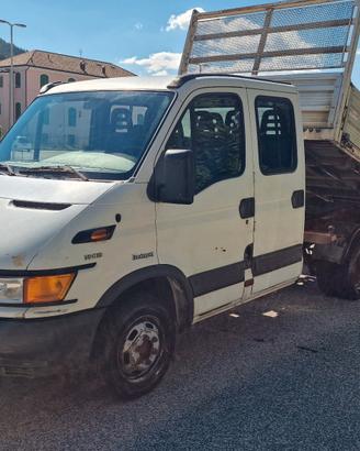 Splendido iveco daily 35c15 ribaltabile trilateral