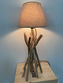 Lampada da tavolo legni mare