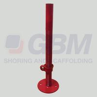 Basetta regolabile per ponteggio