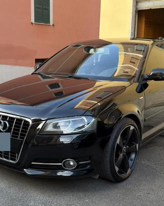 Audi A3 8P S line 2.0 TDI 140 CV – Pelle, 18”, LED