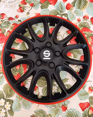 TRE copricerchi NUOVI Sparco R14, modello Veneto