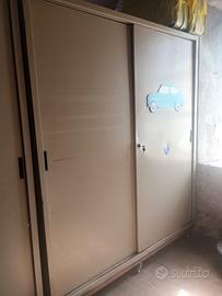 mobile porta documenti 