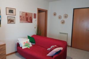 Bilocale in zona servita