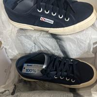 Scarpe superga