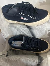 Scarpe superga