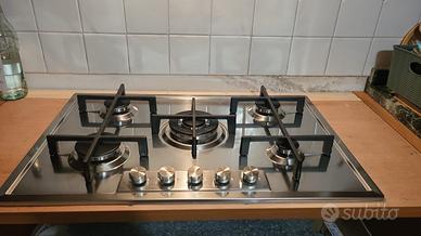 Piano cottura 5 fuochi foster