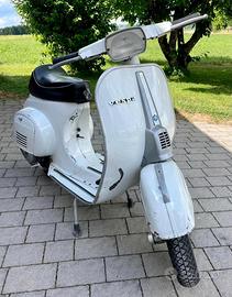 Vespa 50 Special