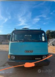 furgone fiat OM40 con annessa botte liquidi 