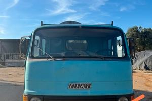  furgone fiat OM40 con annessa botte liquidi 