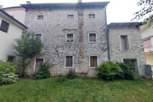 Rustico / Casale di 280 m² con 5 locali a Pieve di