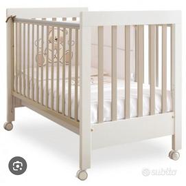 Pali lettino e fasciatoio cassettiera con vaschett