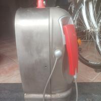 Telefono di cabina telefonica