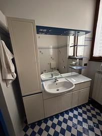 Mobile bagno + accessori in omaggio