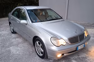 Auto in buono stato