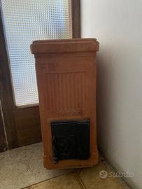 Stufa terracotta vintage