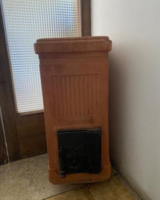 Stufa terracotta vintage