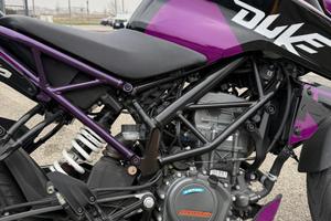 KTM DUKE 125 ABS • Solo 7152km • MIVV