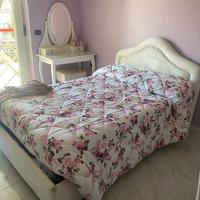 Letto 1 piazza e mezza+mobile toilette e sgabello