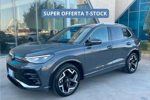 Volkswagen Tiguan 2.0 150cv tdi R-Line Plus dsg - 